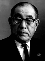 古市勉 氏